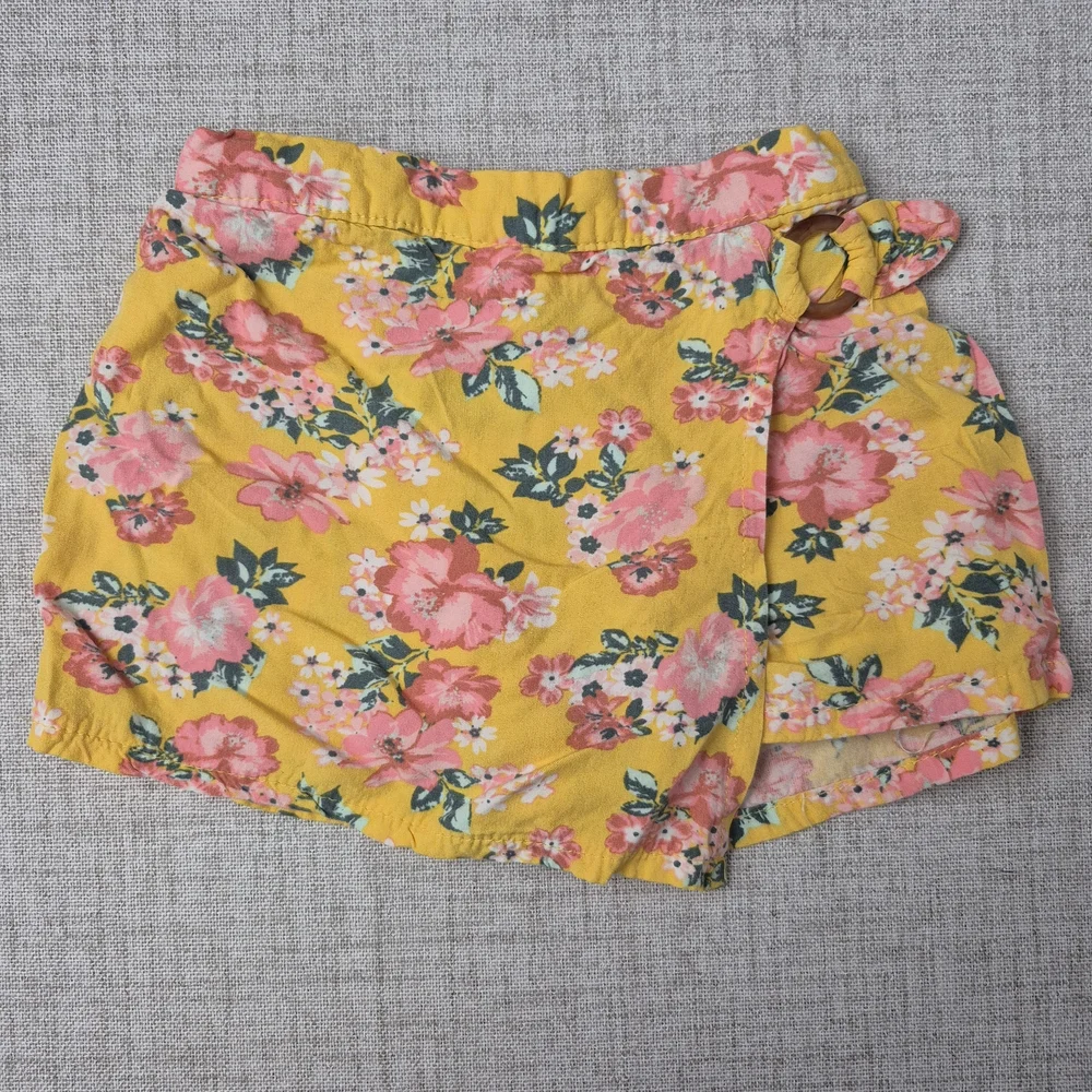Little Lass Floral 2-Piece Skort Set Yellow Pink 24M Spring Summer Outfit - Picture 8 of 12